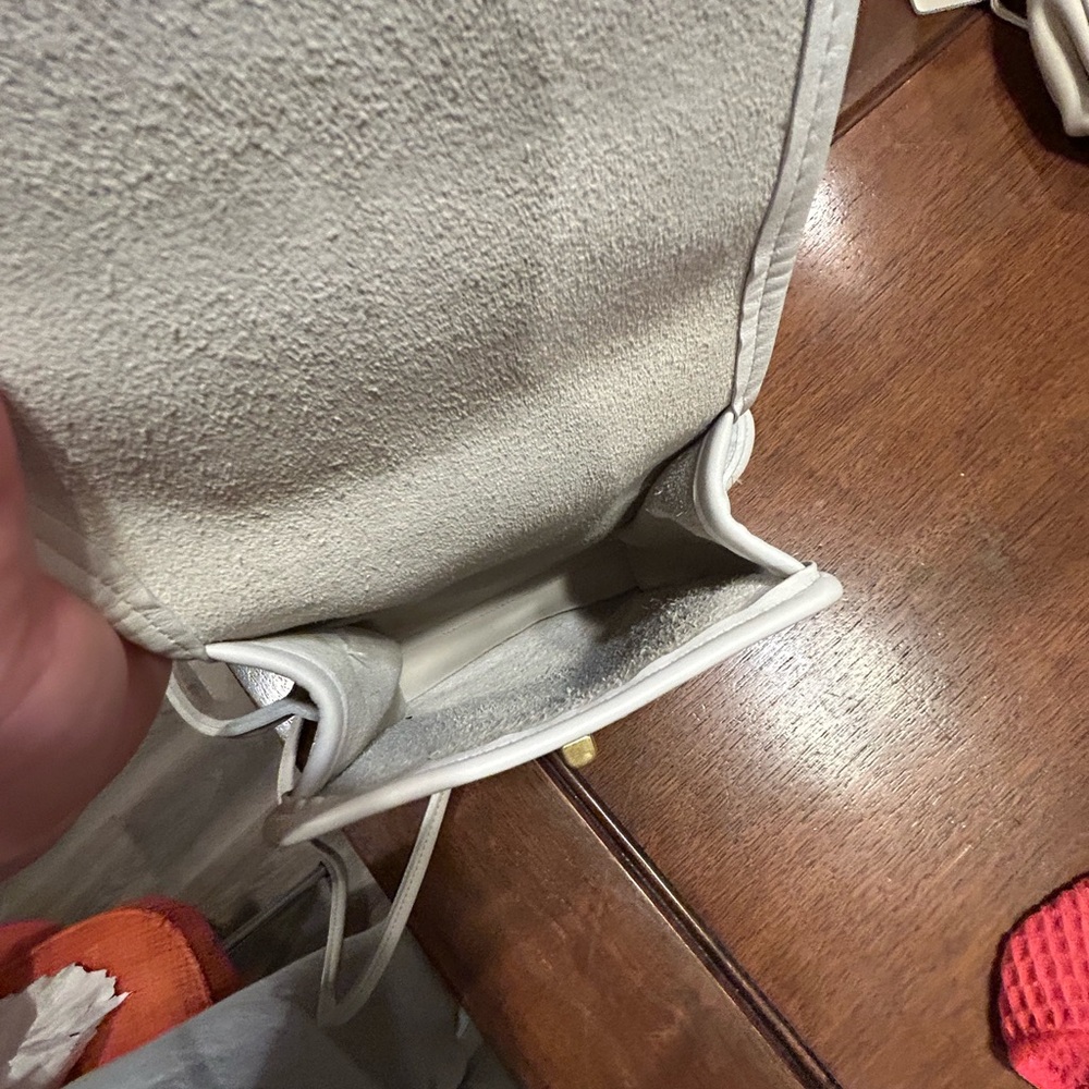 Coach Bone Scooter Bag - Picture 4 of 5